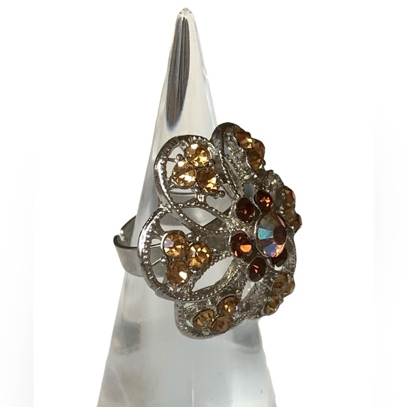 Fall Colored Crystal Flower Ring Adjustable Costume Jewelry Fashion Ring - Picture 2 of 5
